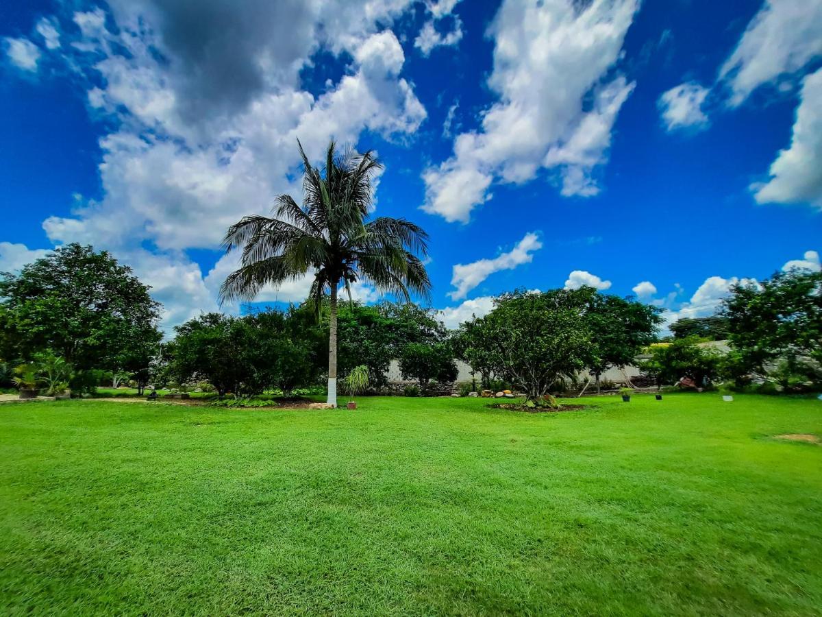 Hotel Quinta Izamal Exterior photo