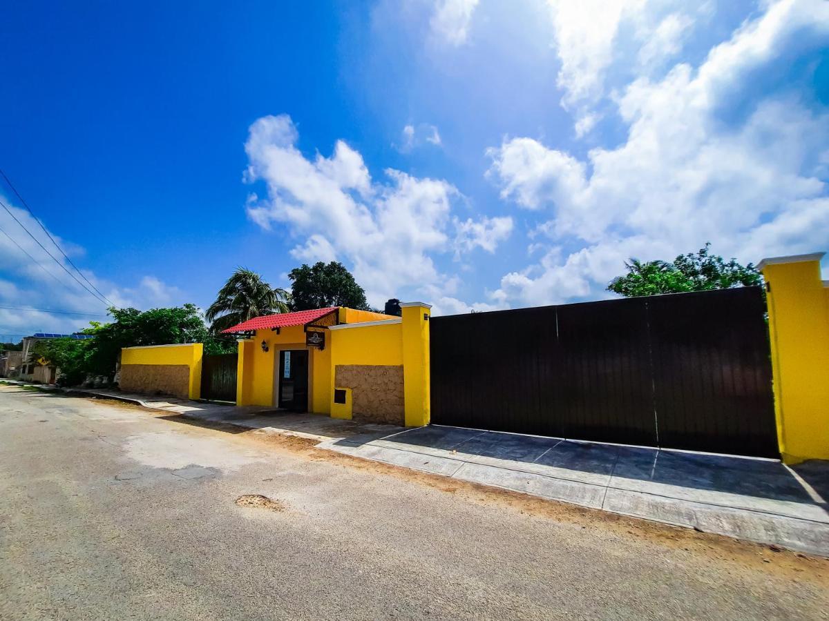 Hotel Quinta Izamal Exterior photo