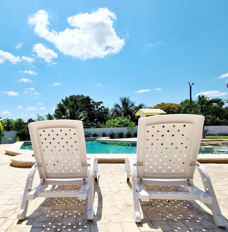 Hotel Quinta Izamal Exterior photo